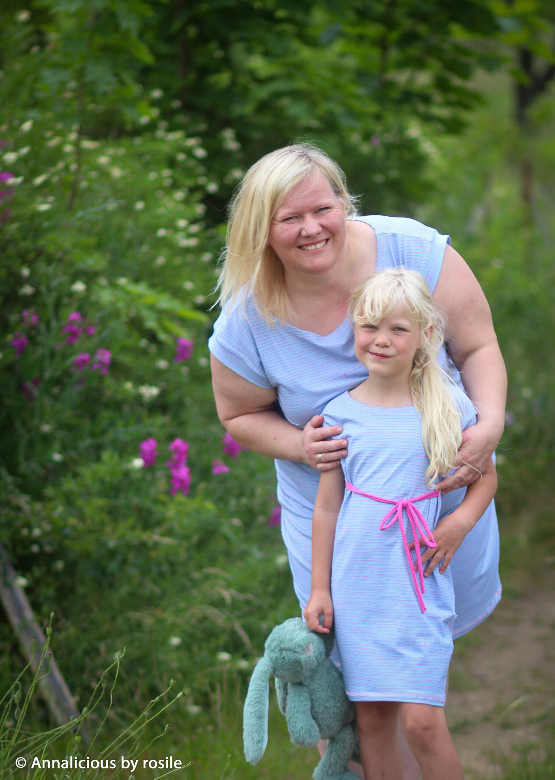 Stoff REMINDER hellblau - Swafing Baumwolljersey – Bild 4